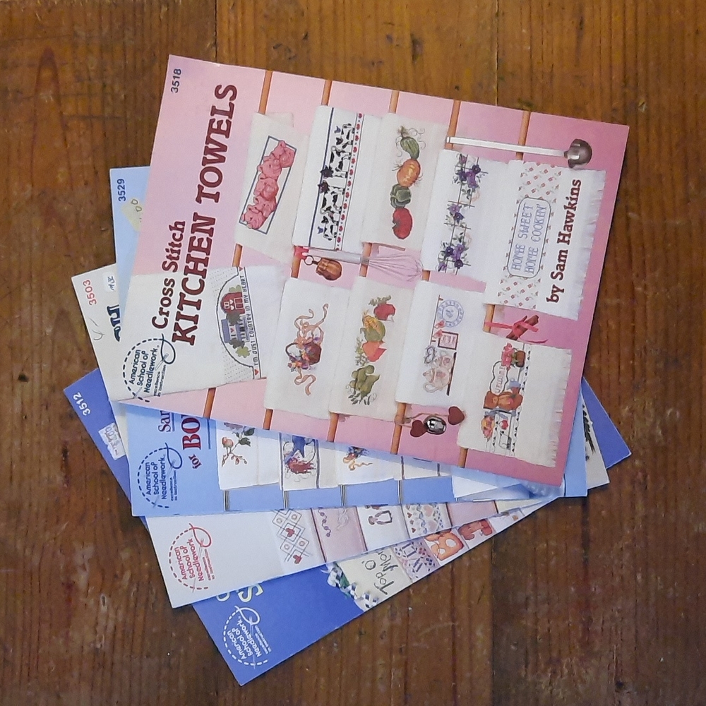 Counted Cross Stitch Magazines - Towel Designs (103 total patterns)